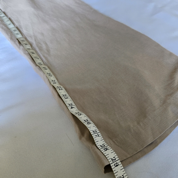 Aritzia Babaton US8 wide-legged trouser pants, tan with a pink undertone - Picture 11 of 12